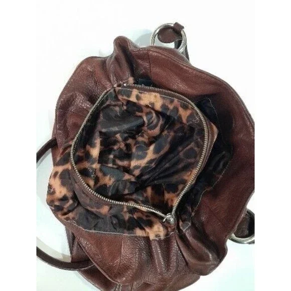 Leather Purse B.MAKOWSKY Raisin Brown Belted Clip Shoulder Bag -VERY NICE - Picture 10 of 16